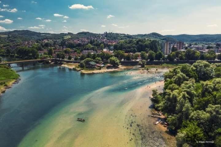 Gradska Plaza Ada Hotel Novi Grad Bagian luar foto
